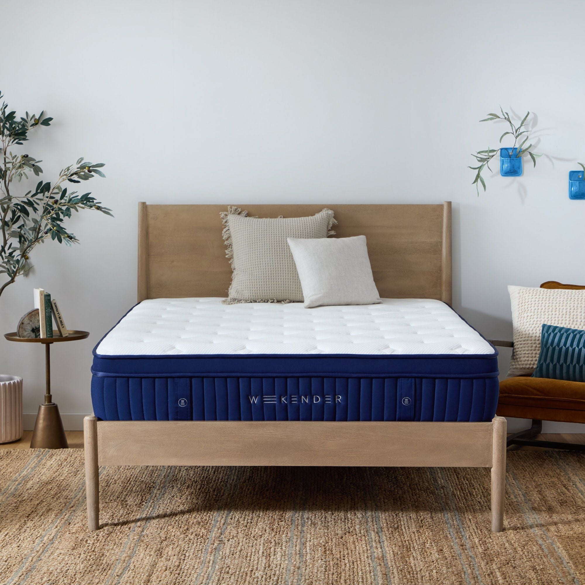 11 Inch Euro Top Hybrid Mattress